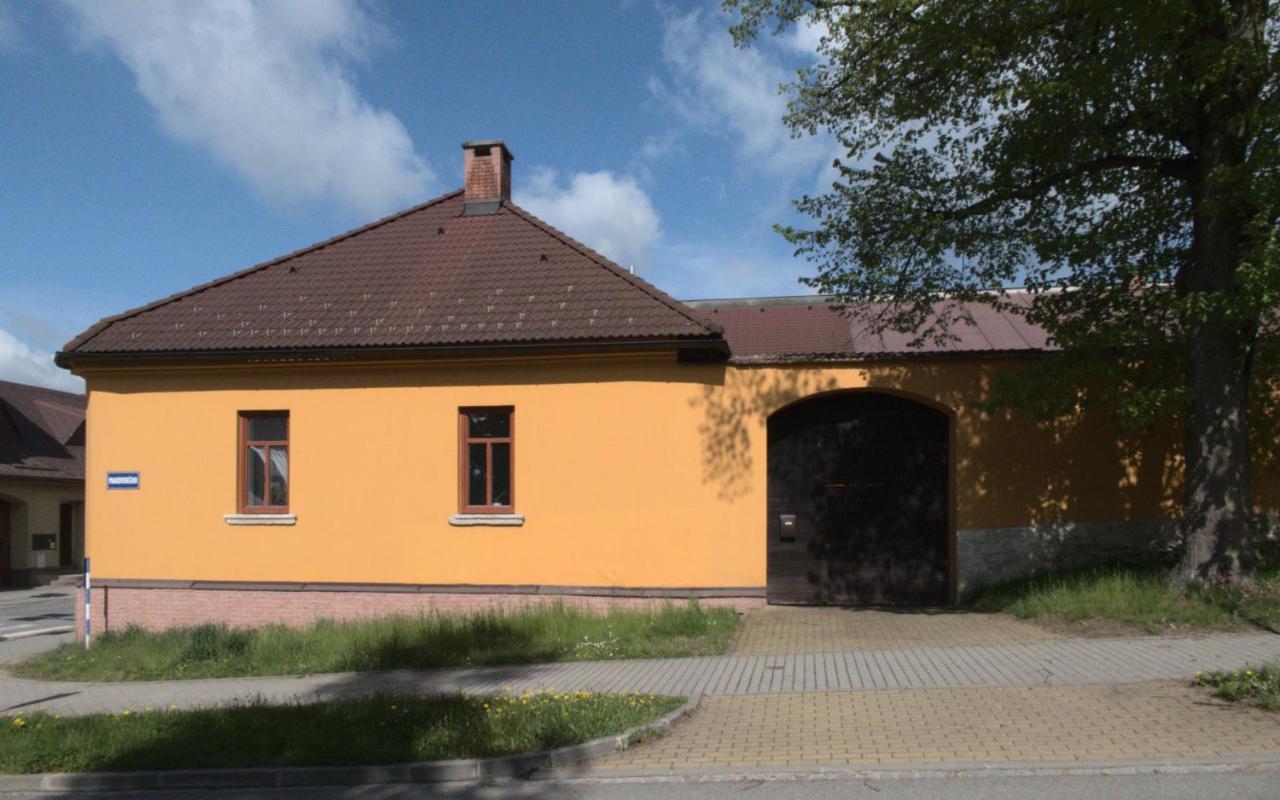 Apartman Marenka Nove Mesto na Morave Zewnętrze zdjęcie